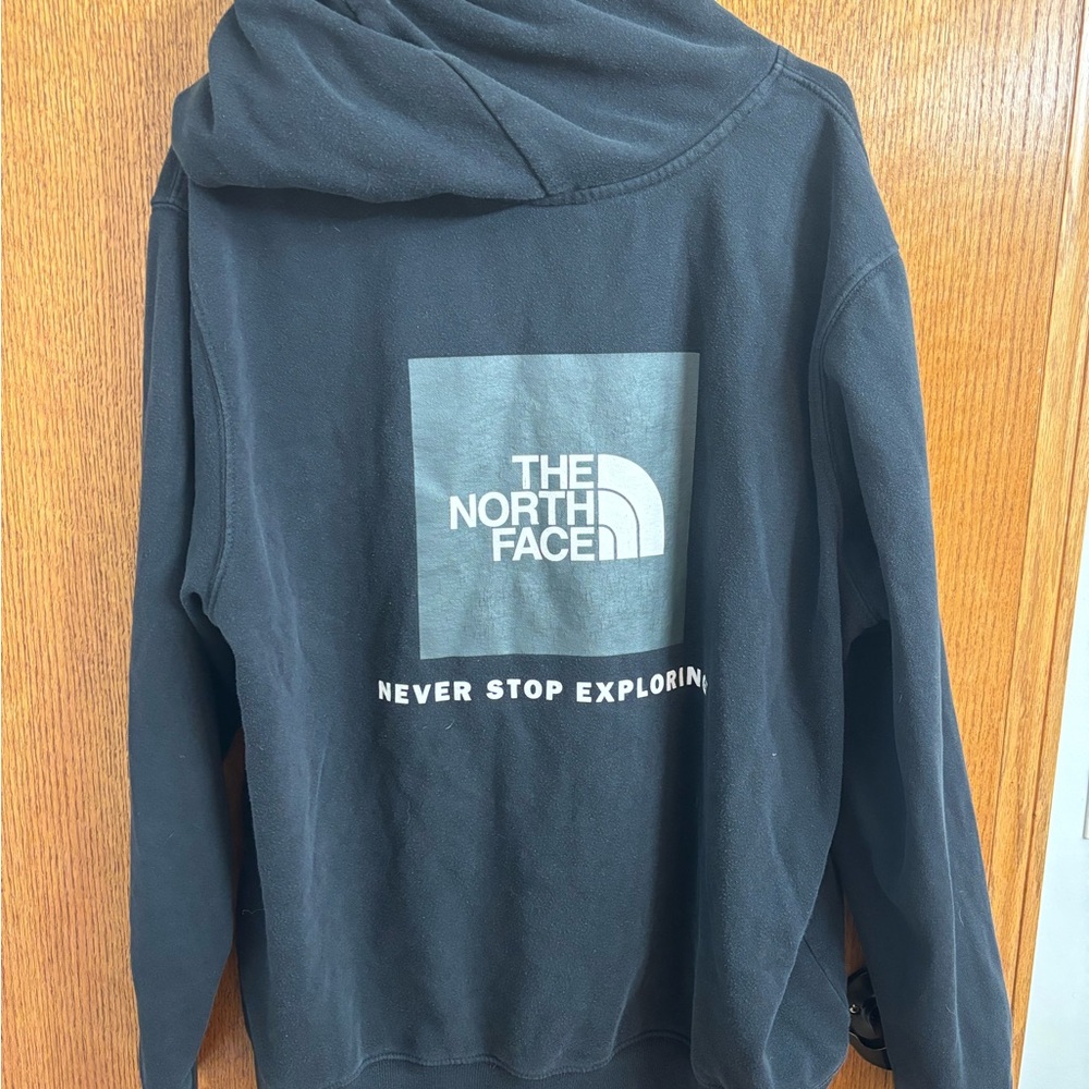 North face sweater - Picture 2 of 2